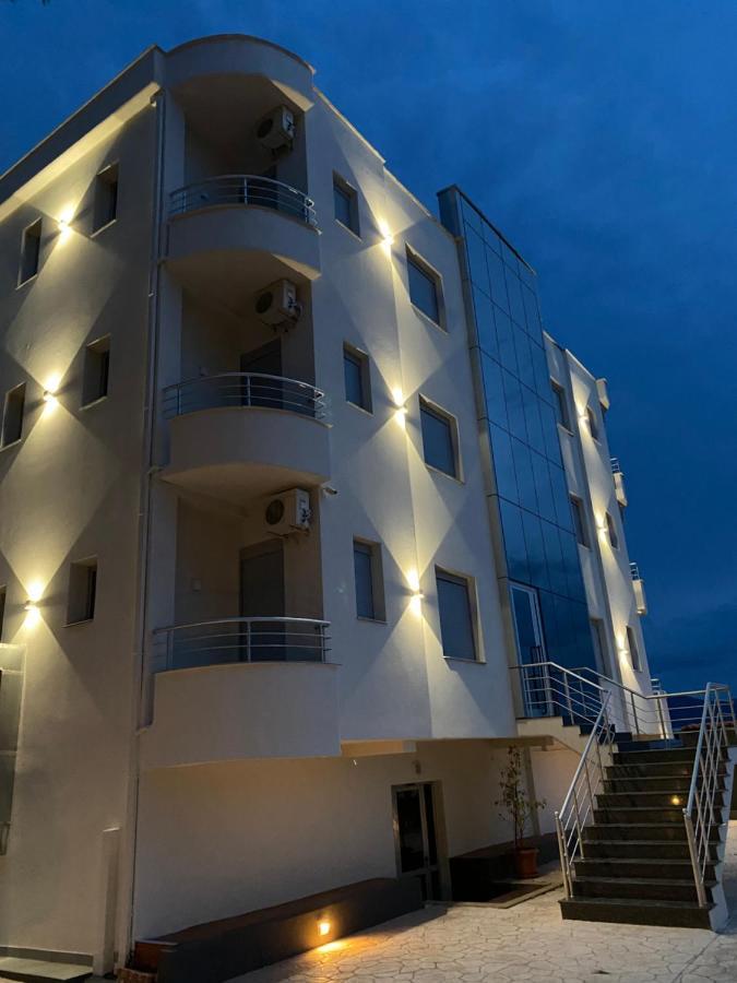 Al Hotel Vlorë